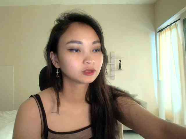 RozyElle webcam
