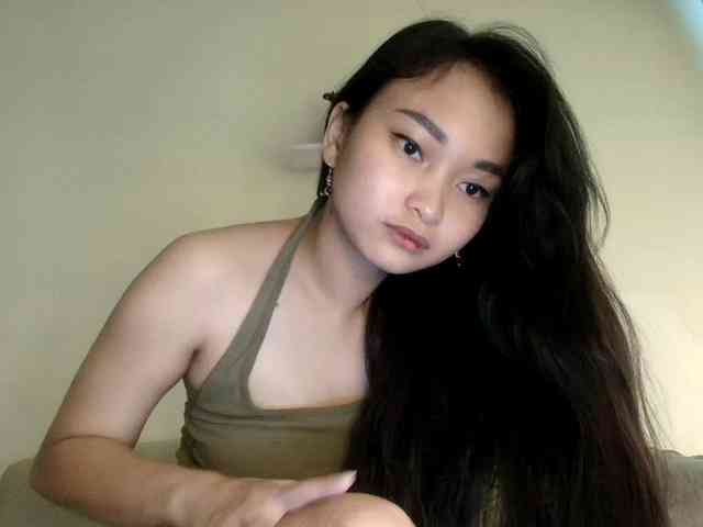RozyElle webcam