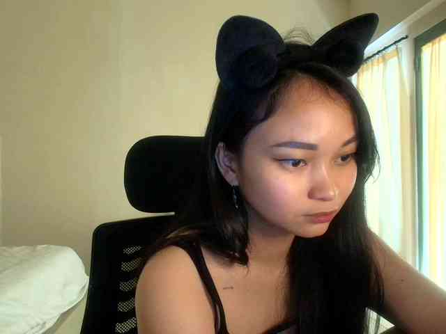 RozyElle webcam