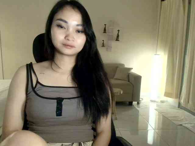 RozyElle webcam