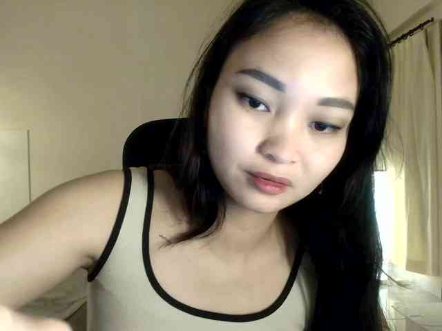 RozyElle webcam