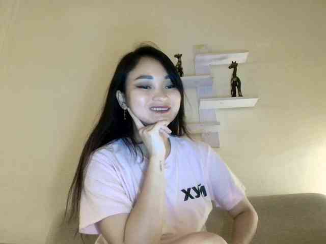 RozyElle webcam