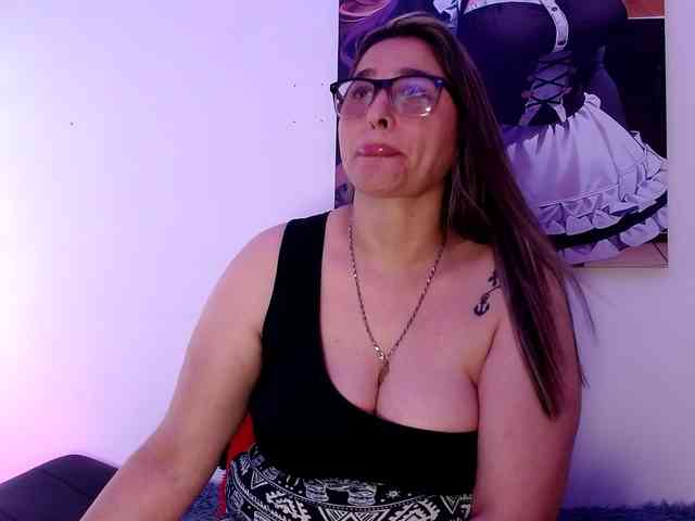 Natalliecolliz webcam