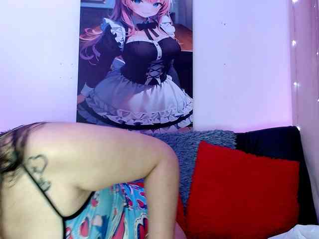 Natalliecolliz webcam