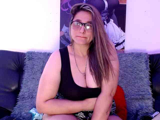 Natalliecolliz webcam