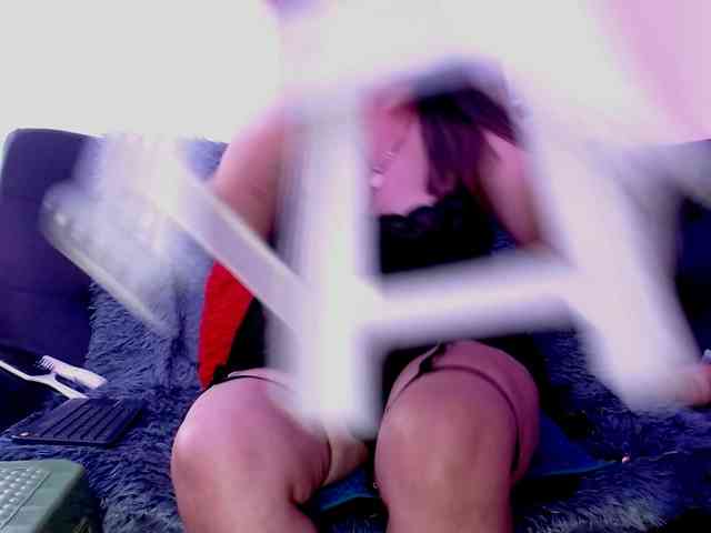 Natalliecolliz webcam