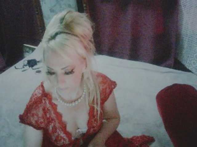 KatrinExcite webcam