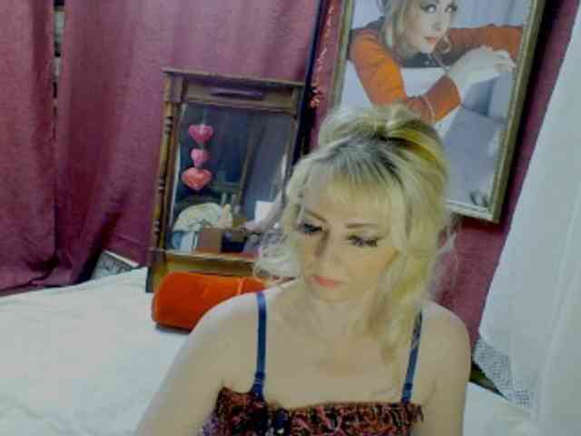 KatrinExcite webcam