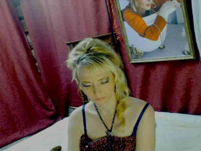 KatrinExcite webcam