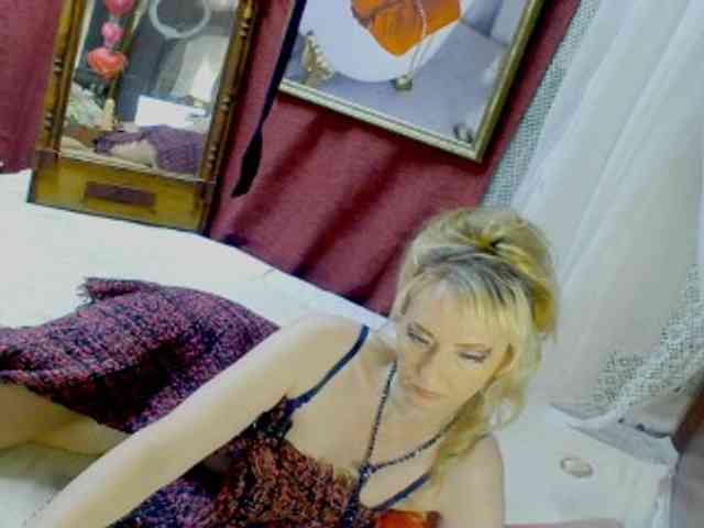 KatrinExcite webcam