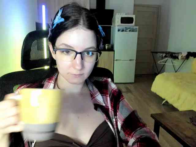 Victoria_Winters webcam