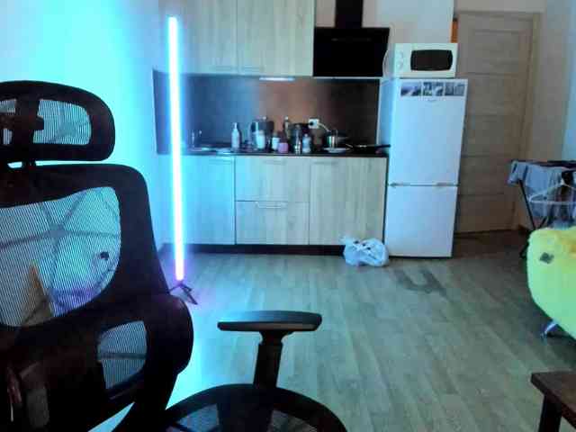 Victoria_Winters webcam