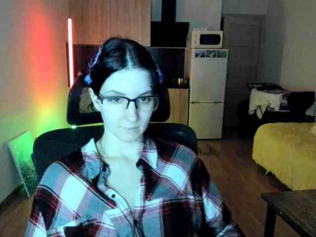 Victoria_Winters webcam