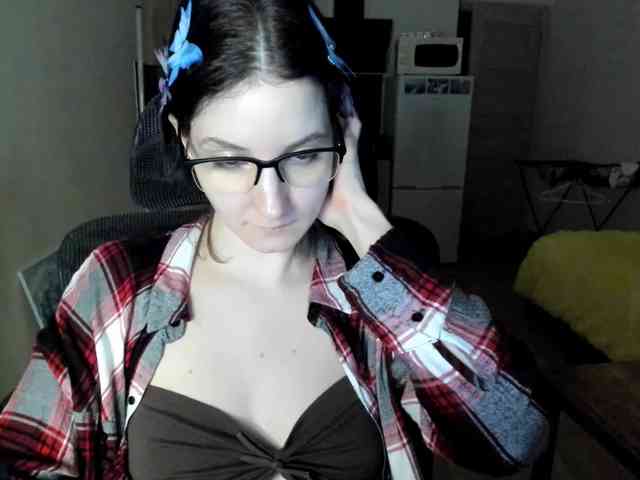 Victoria_Winters webcam