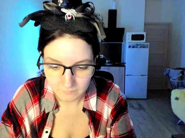 Victoria_Winters webcam