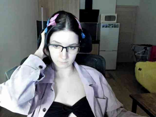 Victoria_Winters webcam