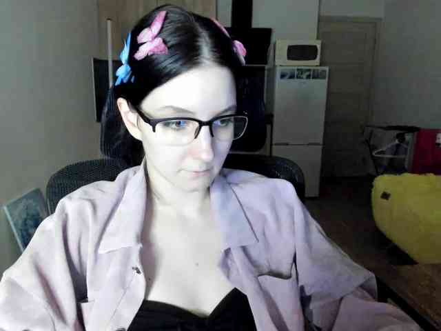 Victoria_Winters webcam