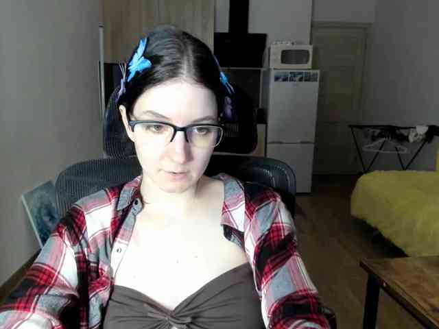 Victoria_Winters webcam