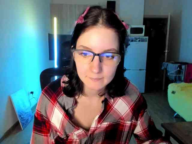 Victoria_Winters webcam