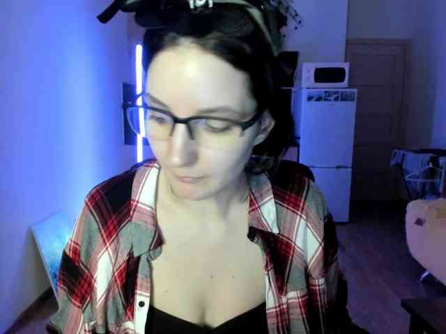 Victoria_Winters webcam