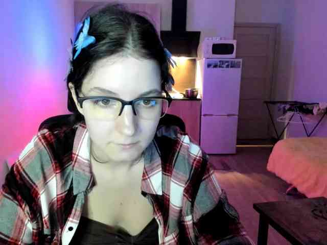 Victoria_Winters webcam