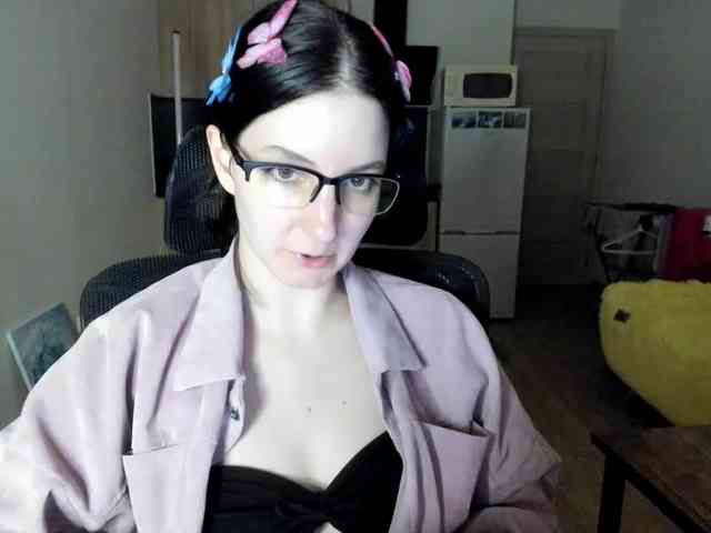 Victoria_Winters webcam