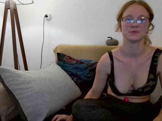 LeniFuchs webcam