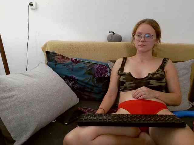 LeniFuchs webcam