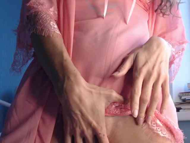 LilianaLove webcam