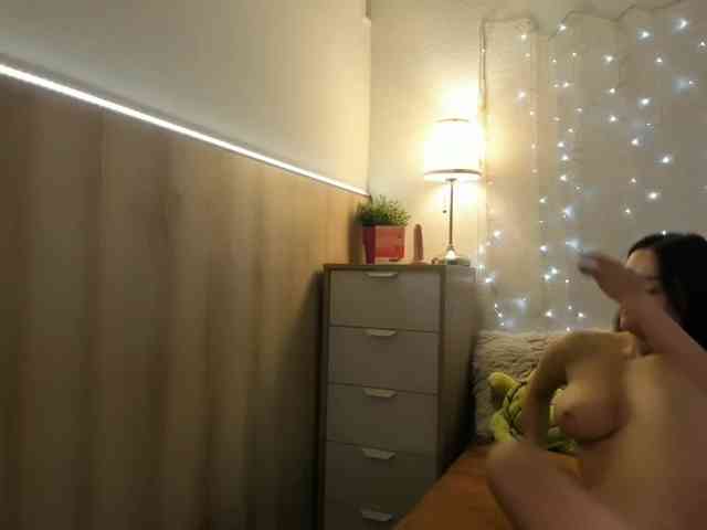 ChristyHearth webcam