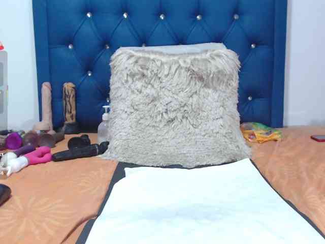 Lili-hung1 webcam