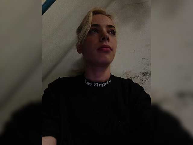 Evie-Eve webcam