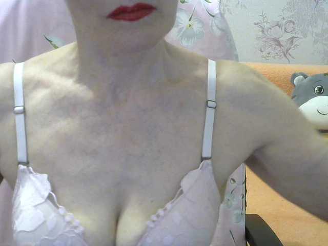 Red-Rose-777 webcam