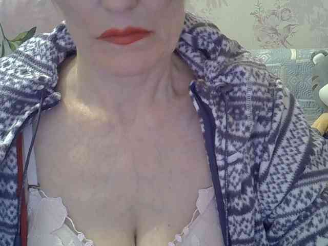 Red-Rose-777 webcam