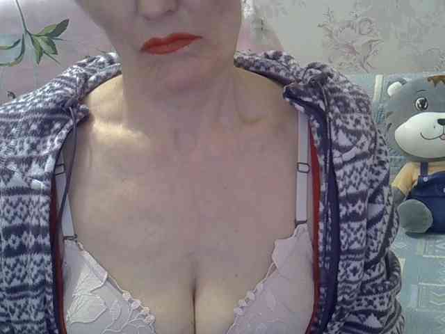 Red-Rose-777 webcam