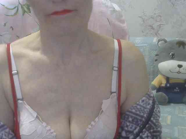 Red-Rose-777 webcam