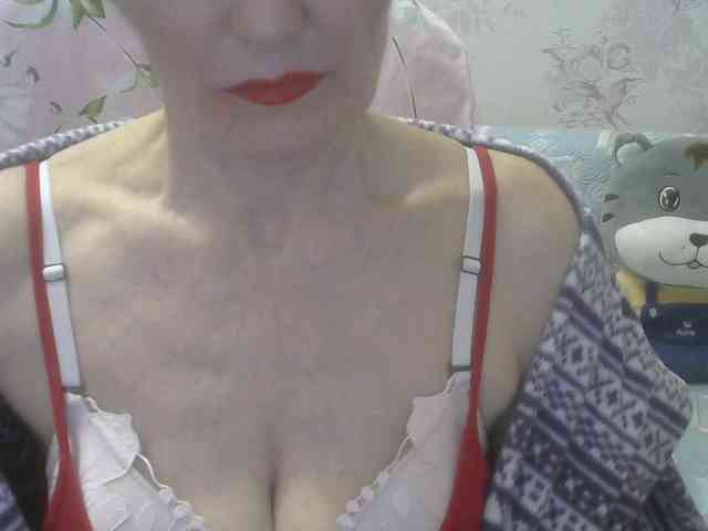 Red-Rose-777 webcam