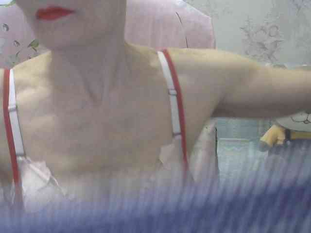 Red-Rose-777 webcam