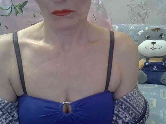 Red-Rose-777 webcam