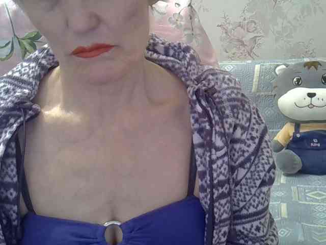 Red-Rose-777 webcam
