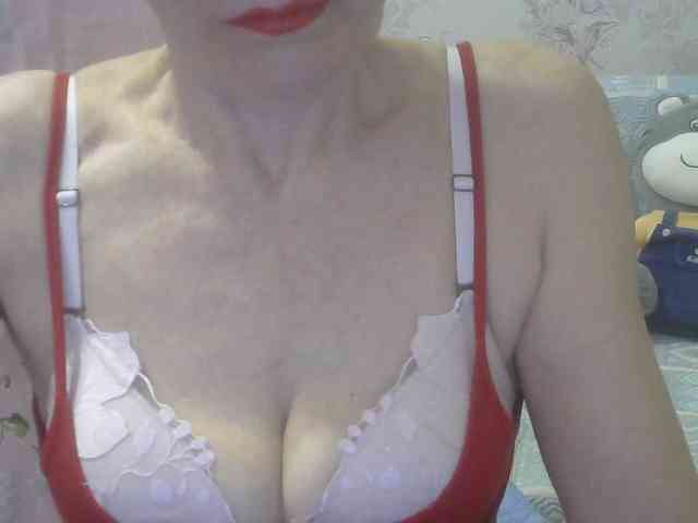 Red-Rose-777 webcam