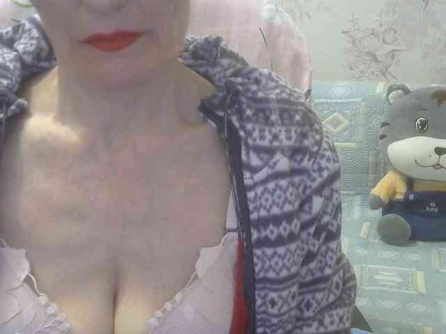 Red-Rose-777 webcam