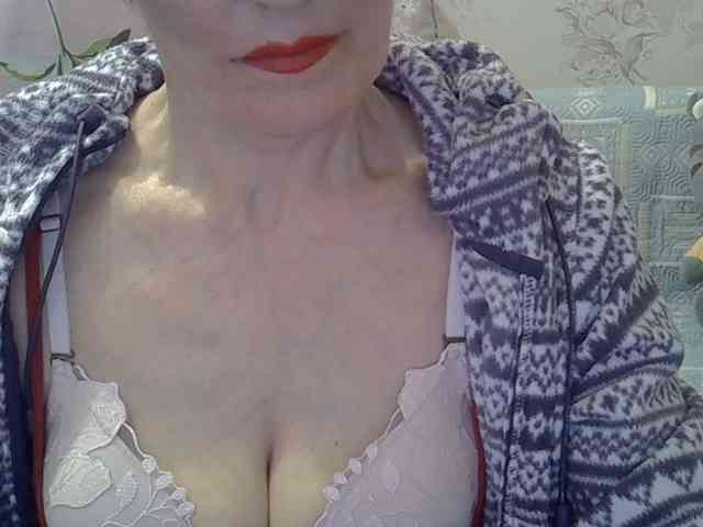 Red-Rose-777 webcam