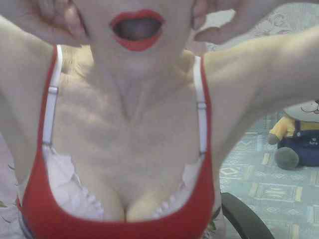 Red-Rose-777 webcam