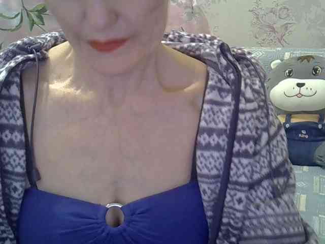 Red-Rose-777 webcam