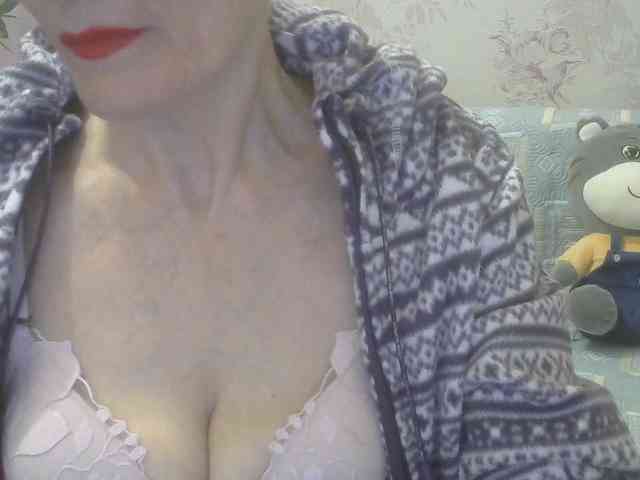 Red-Rose-777 webcam
