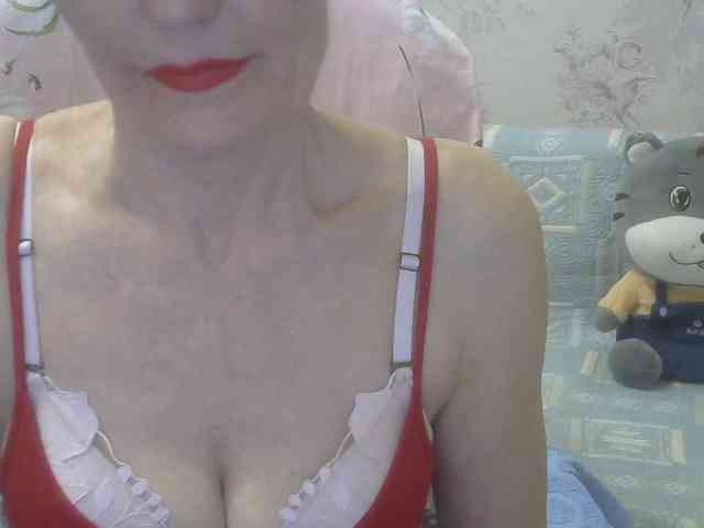 Red-Rose-777 webcam