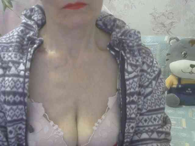 Red-Rose-777 webcam
