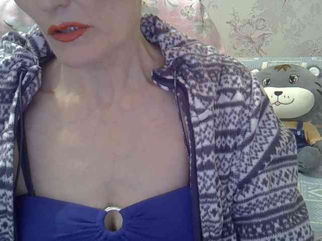 Red-Rose-777 webcam