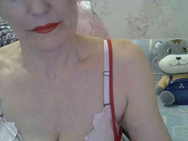 Red-Rose-777 webcam